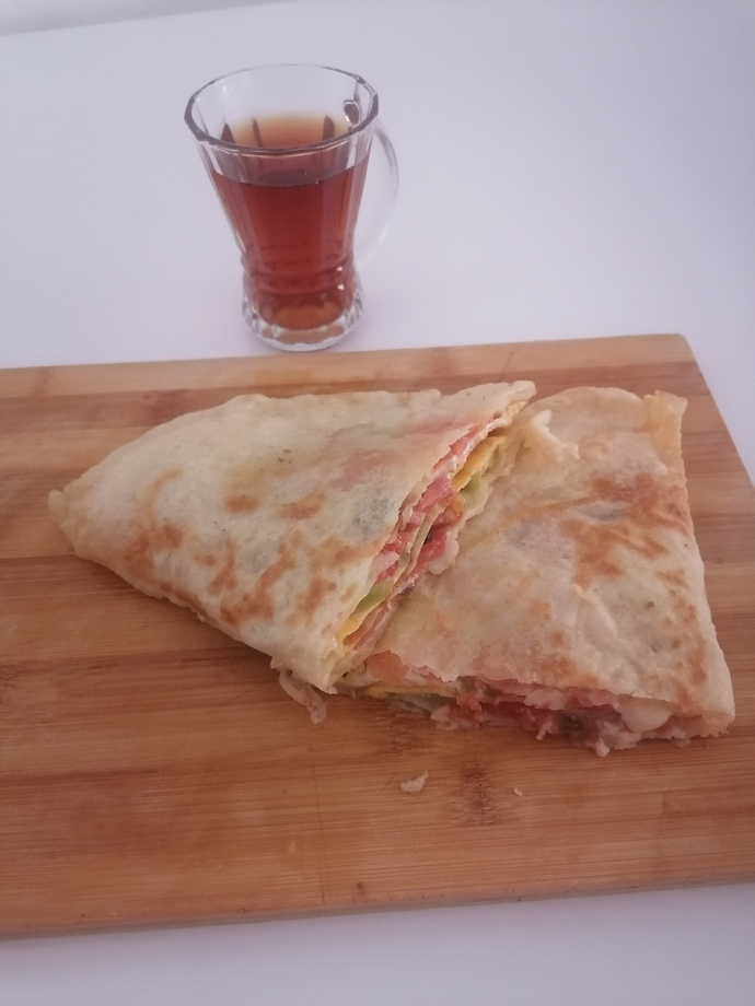 Lavaşta bol malzemos omlet kapama 😋