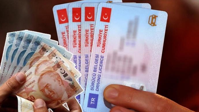Ehliyet yenileme ücreti 15 TL’den 5 bin TL’ye çıkıyor. Başvurunuzu yaptınız mı?