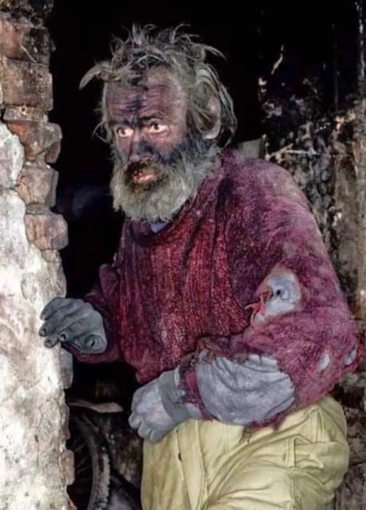 Bir ebe yıkamış bir de imam yıkar dediğin birisi var mı?