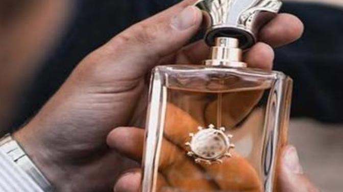 Erkek parfümlerinin kokusu nasıl bu kadar keskin?