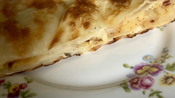 Börekte acı olur mu? Acılı börek yermisin?