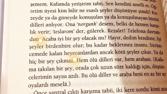 Güne beğendiğiniz bir kitap alıntısı bırakır mısınız?