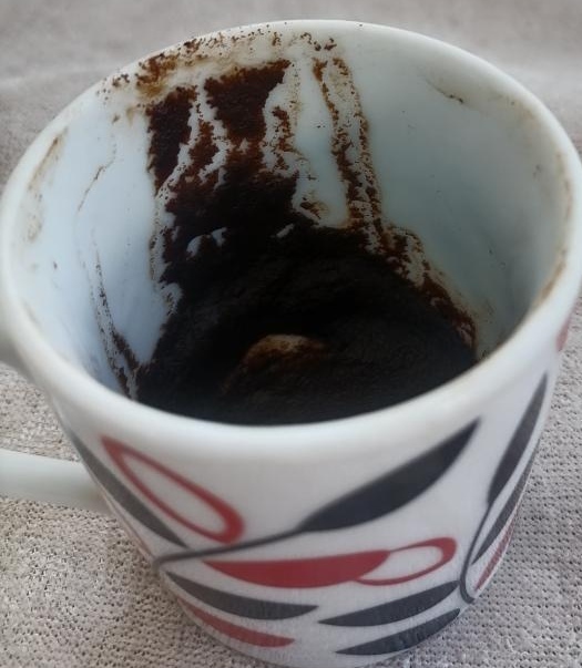 Kahve falı bakmayı bilen neler görüyorsunuz?