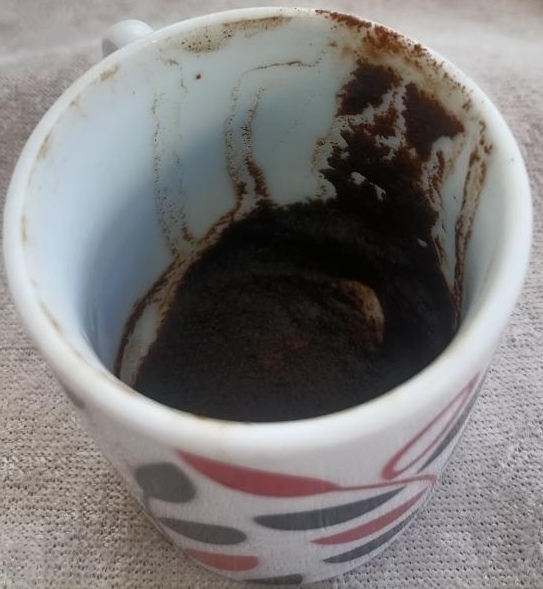 Kahve falı bakmayı bilen neler görüyorsunuz?
