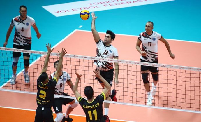 Erkekler voleybolcu olabilir mi sizce?