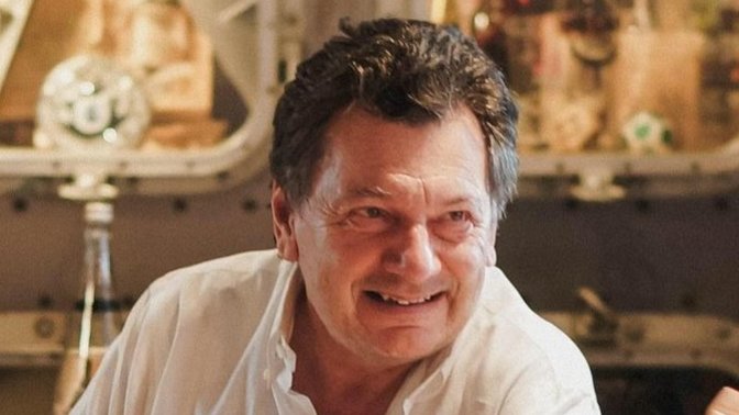 Vedat Milor: "Türkiye'de damak tadı yok çünkü çok sigara içiliyor" Katılıyor musunuz?