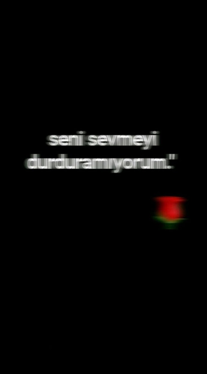 Biri gelip sana seni seviyorum diyerek duygularını ifade etse ne dersin?