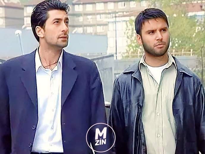 Çocukluğunda izlediğiniz ve aklınızda kalan film/dizi var mı?