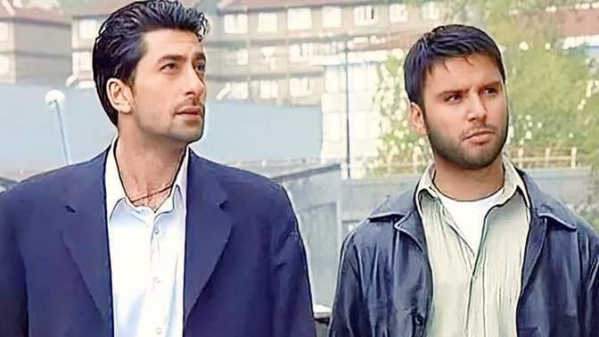 Çocukluğunda izlediğiniz ve aklınızda kalan film/dizi var mı?