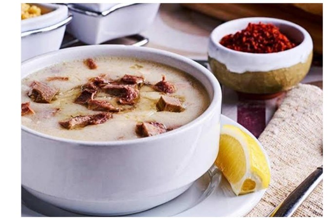 Tadını merak ettiğiniz ama henüz denemediginiz yemek var mı?