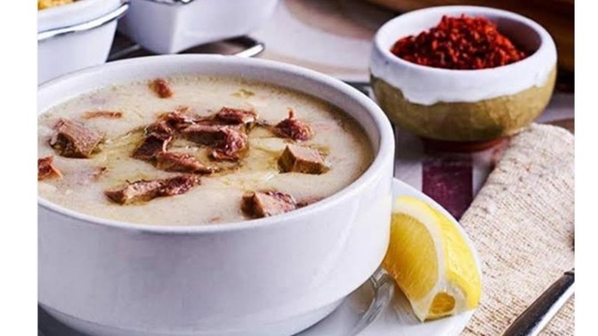 Tadını merak ettiğiniz ama henüz denemediginiz yemek var mı?