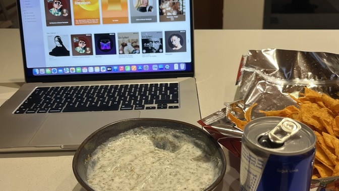 Gece gece atıştırmalık çok iyi gitmiyor mu?