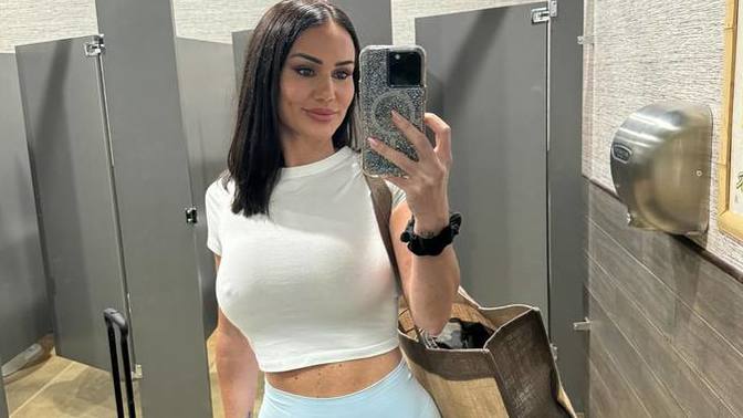 Lavaboda selfi çekmeyi seviyor musun? Yoksa bu moda senin için çoktan geçti mi?