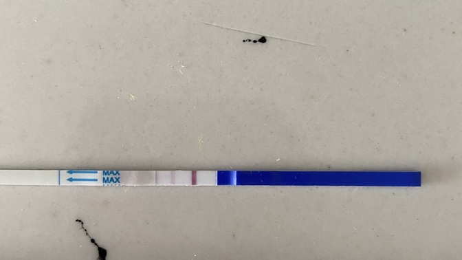 Test yaptım diğer çizgi hafif belli ne demek bu?