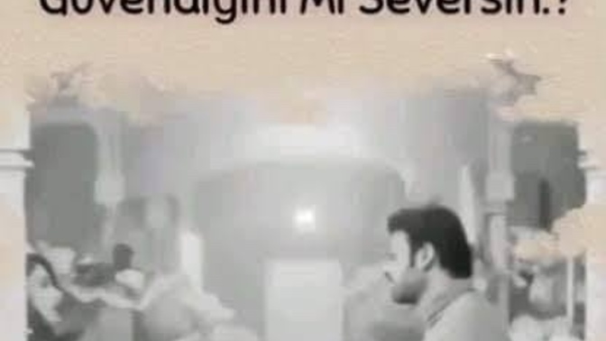 Sevdiğine mi güvenirsin, güvendiğini mi seversin?