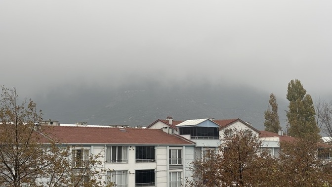 Günaydın. Yağmurlu ve kapalı havalar sizide olumsuz etkiliyor mu?