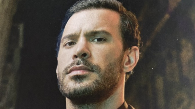 Barış Arduç fazla abartılmıyor ya bence yakışıklı falan değil?
