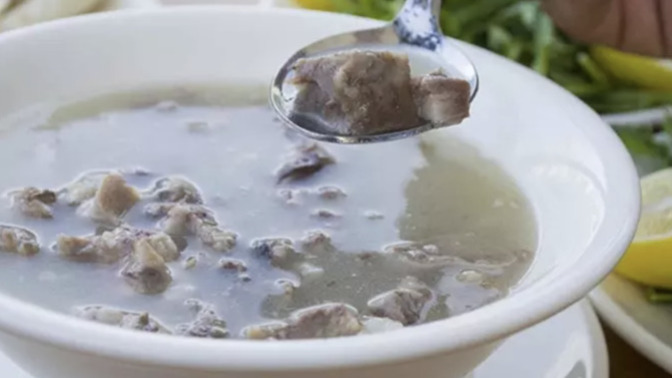 İlk buluşmada kelle paçaya götüren erkek ile ilgili ne düşünürsünüz 🤔?