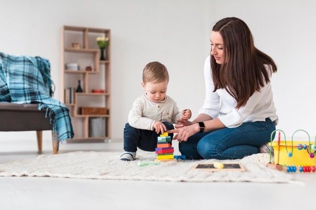 Bebeklere oyuncak alırken nelere dikkat etmeli?