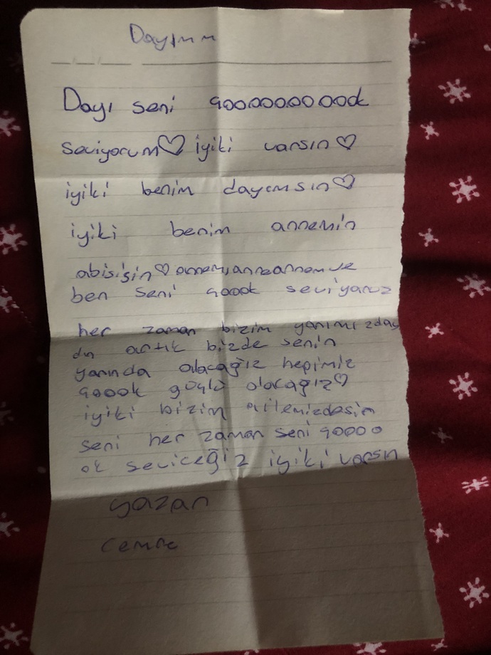 Sizi gerçekten saf duygularla seven biri var mı?