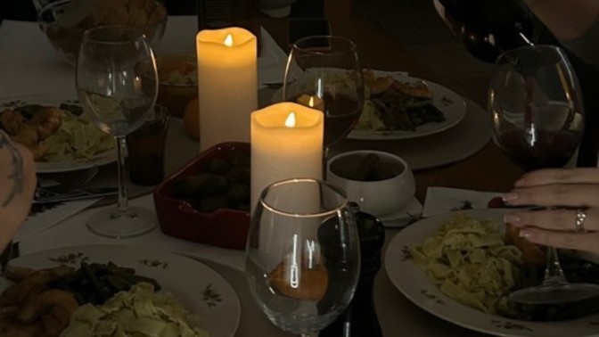 Erkeklerde romantik akşam yemeklerinden hoşlanır mı?