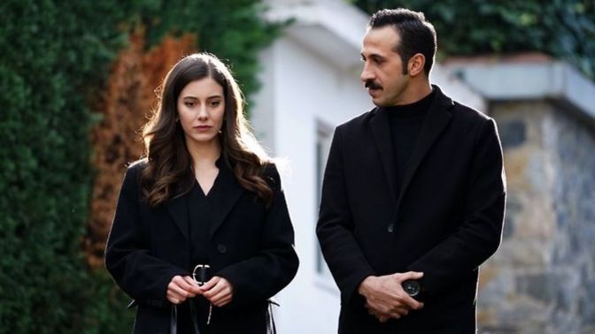 Aşkı fazla beklentiler mi yorar?
