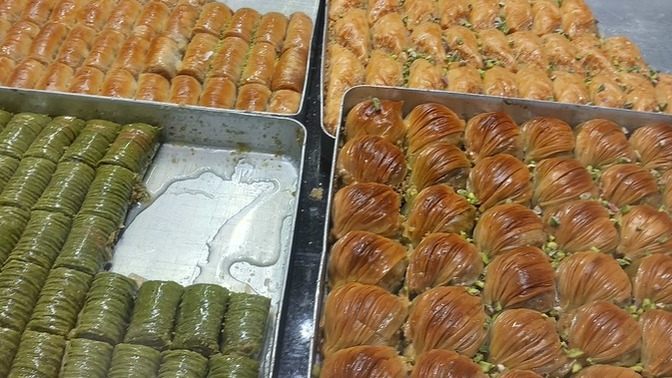 Böyle bir dükkanda çalışsaydınız, yemeden durabilir miydiniz?