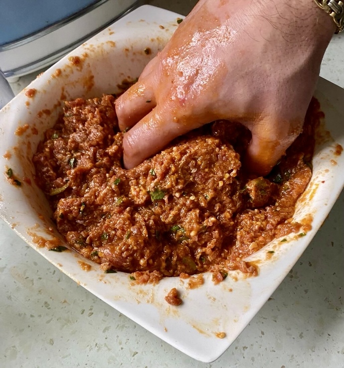 Kıymalı pide sever misin?