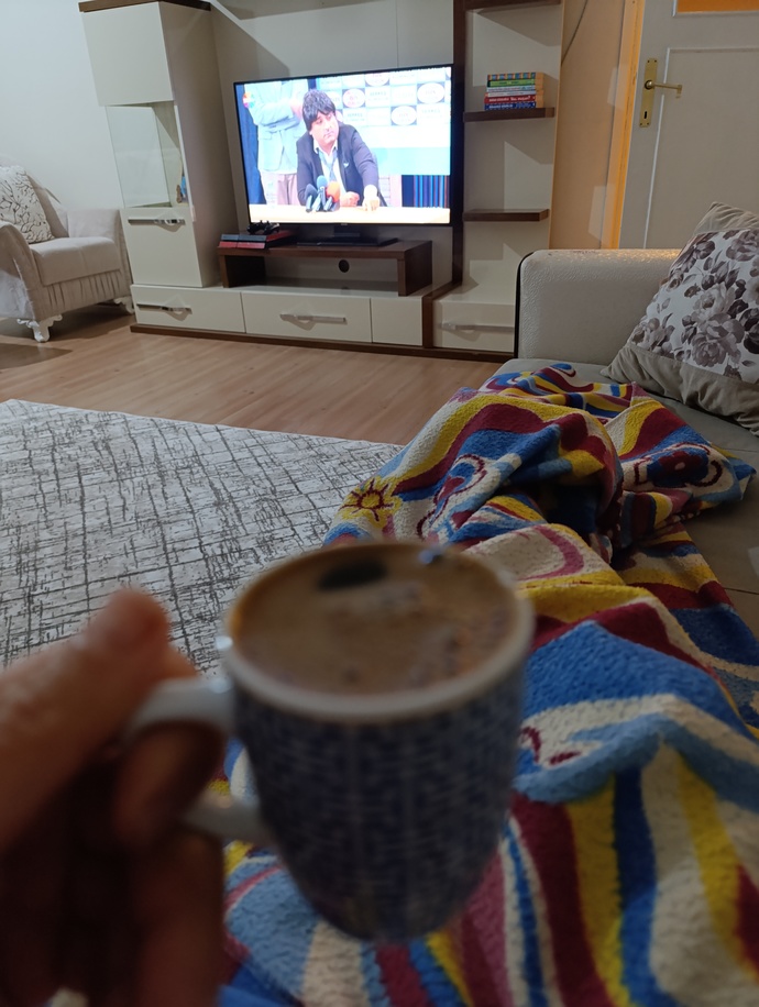 📺☕