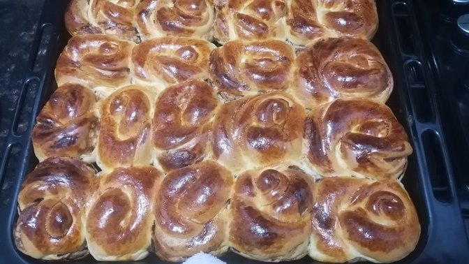 Çikolatalı açmanın yanına çay mı iyi gider, kahve mi?