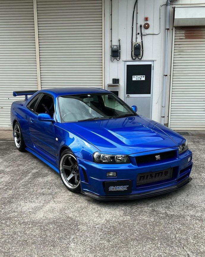 Sabah kalktığınızda masanın üstünde Nissan Skyline anahtarı görseydiniz tepkiniz ne olurdu?