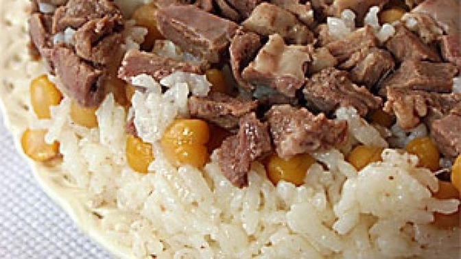 Etli pilav mı yoksa tavuklu pilav mı?