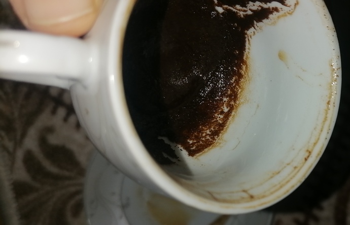 Bakmayı bilen Kahve falıma bakar mısınız? ?