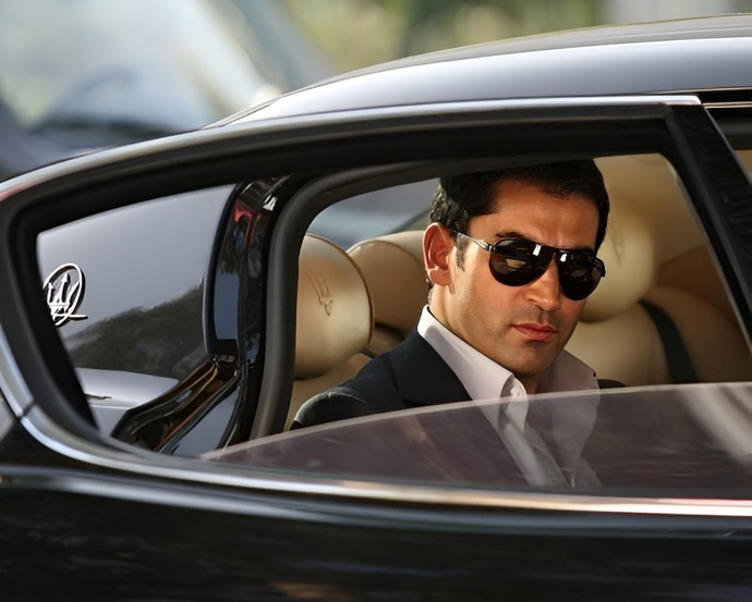 Kıvanç Tatlıtuğ mu, Kenan İmirzalıoğlu mu?