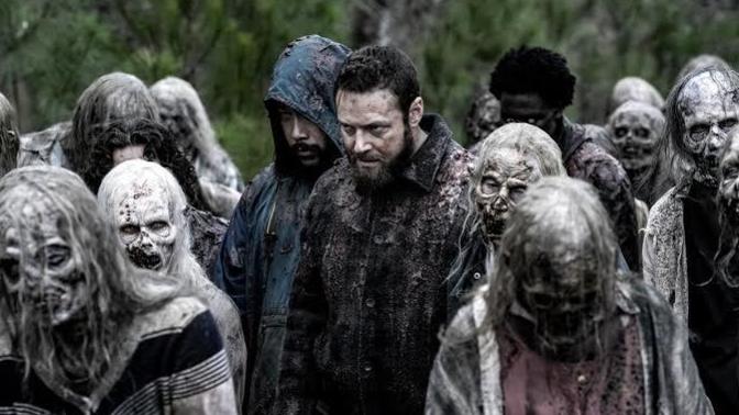 Şehrinizdeki herkes zombiye dönüşmüş olsa sizce siz kaç gün hayatta kalırsınız😱?