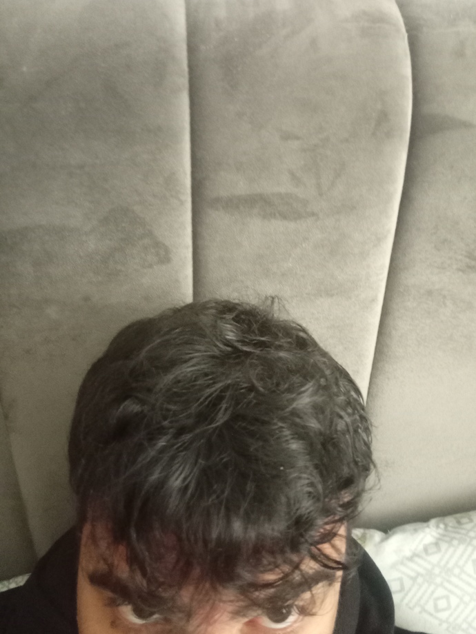 Kıvırcık saçlı erkek mi daha iyi dalgalı mi?