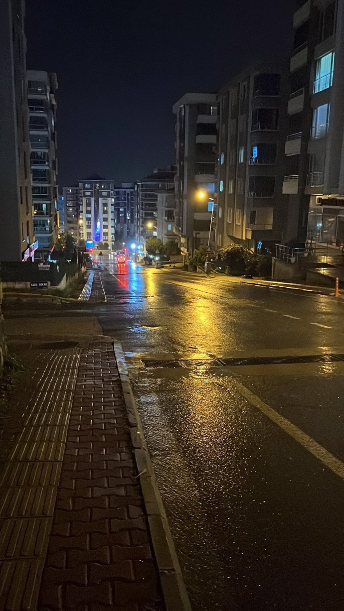 Yağmurlu havalar da yürümeyi sever misiniz?