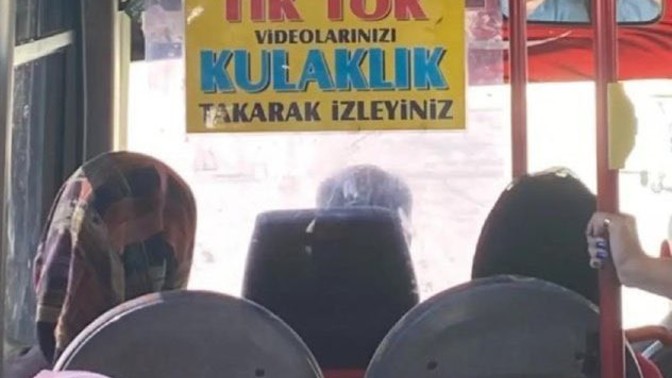 Toplu taşıma araçlarında karşılaştığınız en cins insan tipi hangisidir?