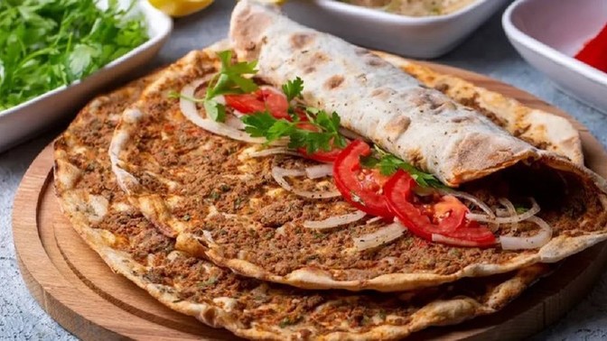 Lahmacunu evde mı yaparsınız yoksa dısardan mı yersiniz?