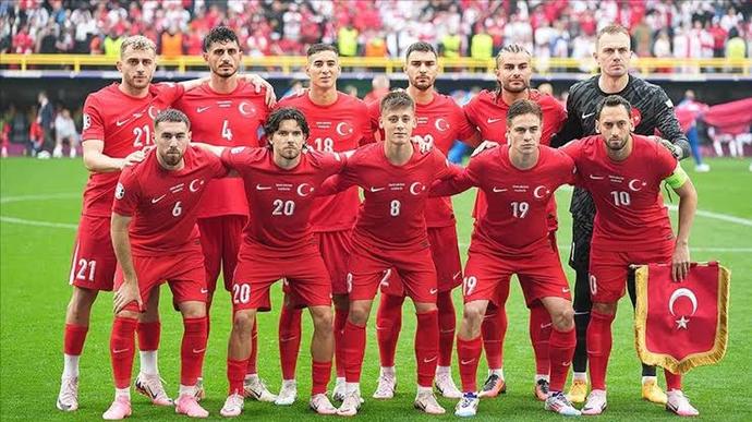 Karadağ - Türkiye maçı skor tahmininiz var mı?