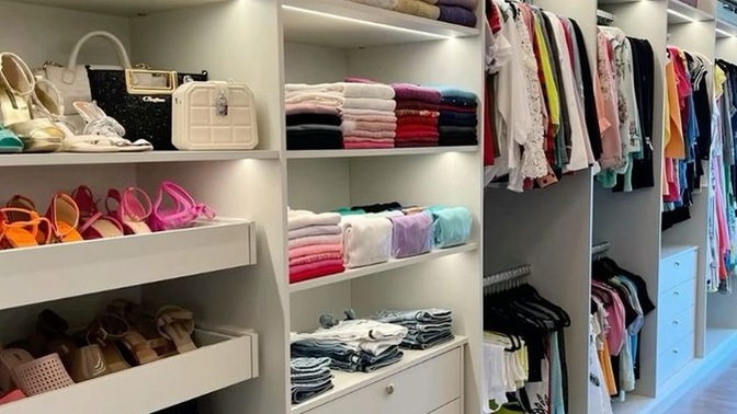 Gardrobunuzda alıp da giymediğiniz kıyafetler var mı?