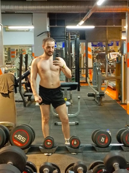 1 senedir spor yapıyorum sizce fizik idare eder mi?