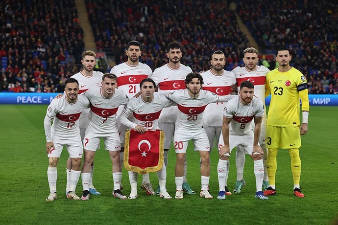 A Milli Takımın Dünya Kupası elemelerindeki muhtemel rakipleri belli oldu. Sizce Milli Takım başarılı olabilecek mi?