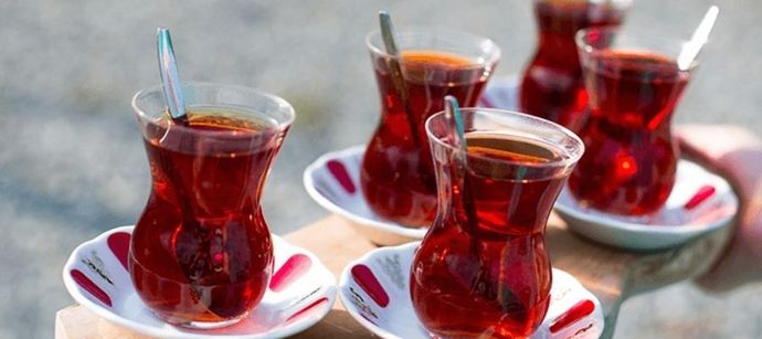 Misafir ağırlamayı çok seviyorum, çay makinesi bana çok yardımcı olur mu?