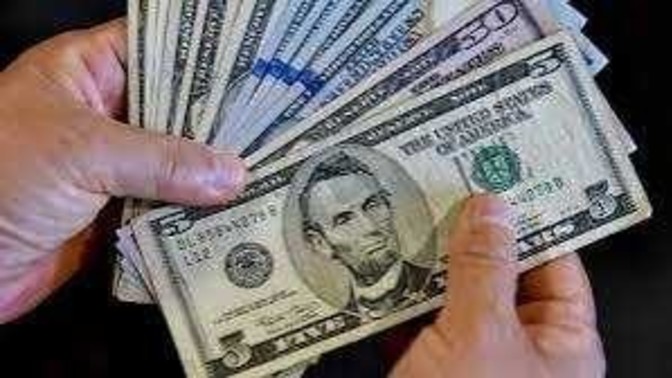 Bir çanta dolusu dolar mı yoksa hem dış görünüş olarak hem ahlak olarak tam istediğiniz profilde birini mi istersiniz?