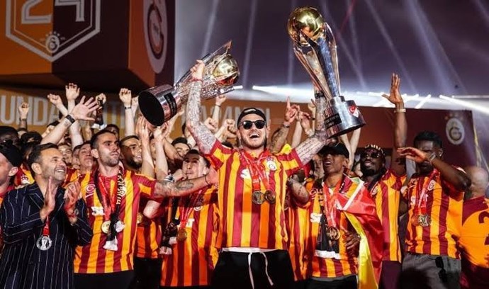 Bu fotoğraflar futbolda neyi gösteriyor sizce ;) ?