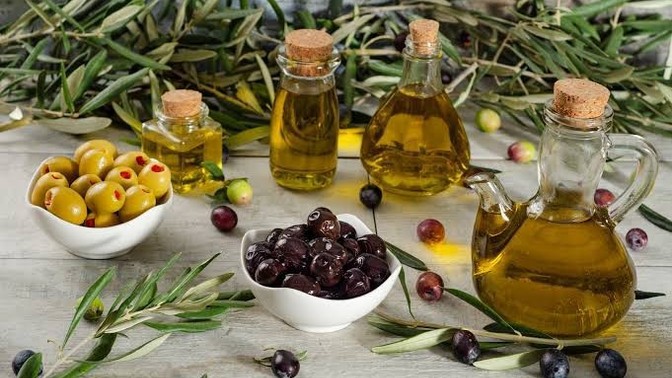 Siyah zeytin mi yeşil zeytin mi?