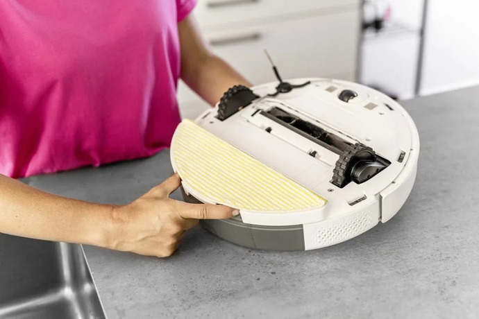 Robot süpürgeyi uzun süre kullanabilmek için düzenli bakım ne sıklıkla yapılmalı?