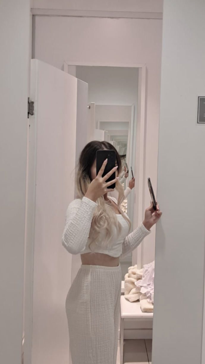 Bu fotograf instagrama atılır mı?