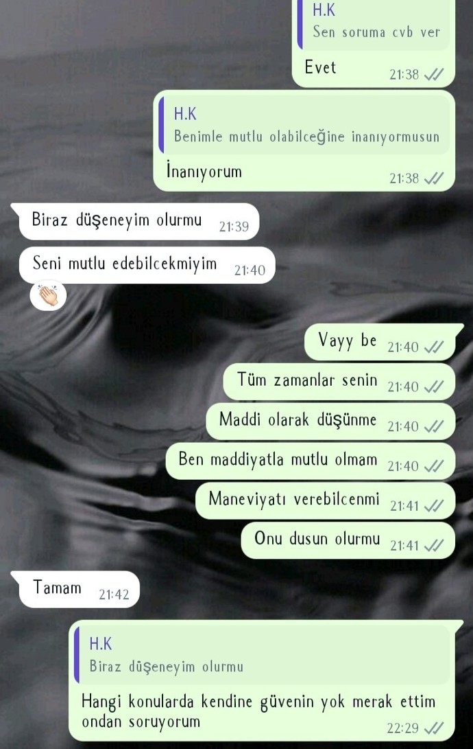 Seviyor mu sevmiyor mu bu çocuk beni?